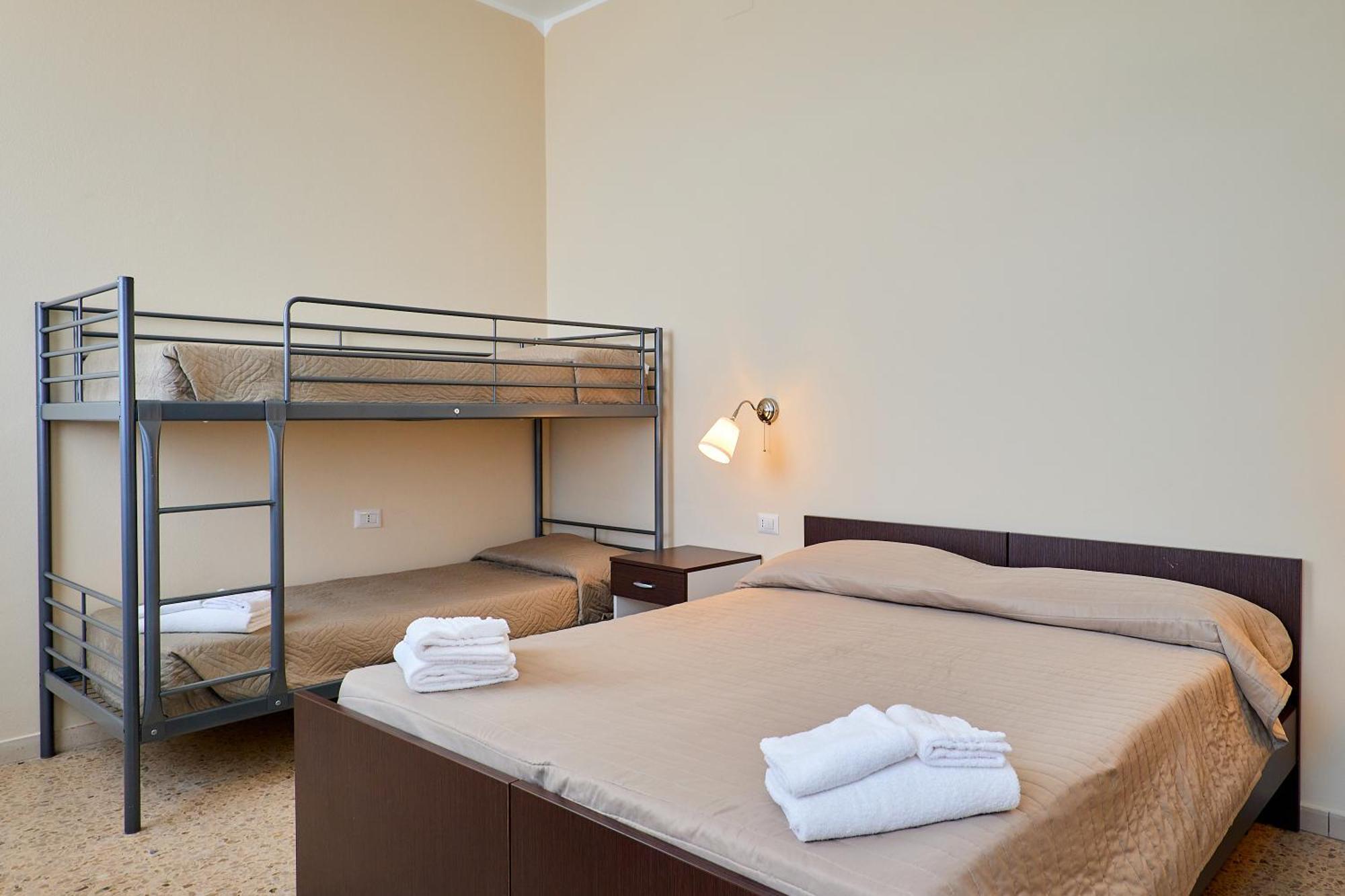 Solee, Family Holidays & Hostelling Cesenatico Exterior photo
