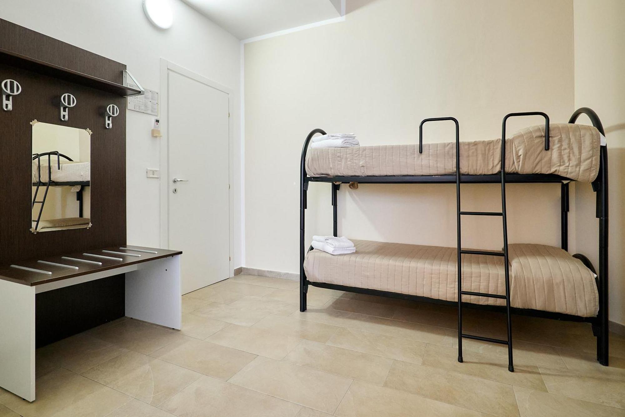 Solee, Family Holidays & Hostelling Cesenatico Exterior photo