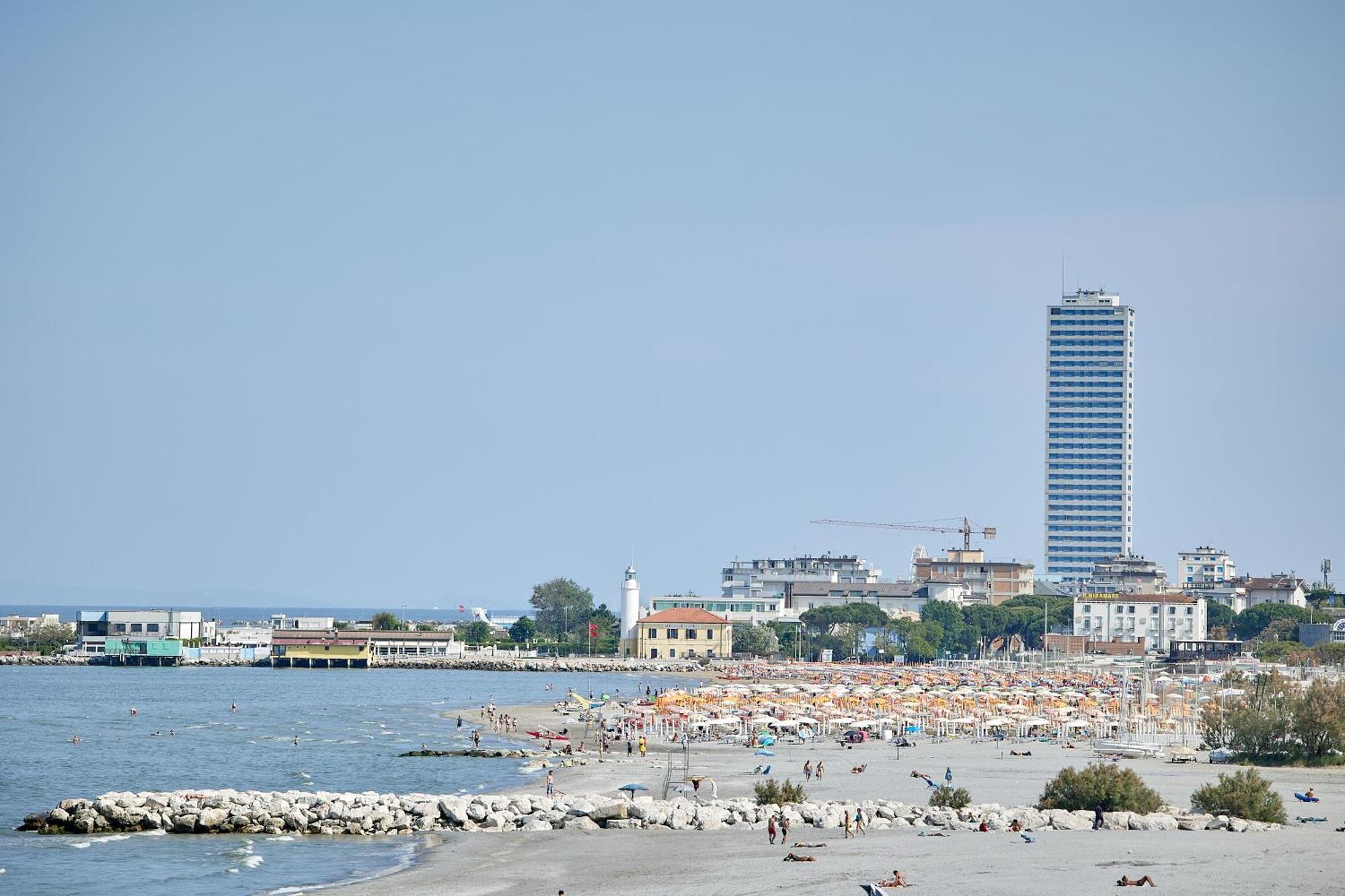 Solee, Family Holidays & Hostelling Cesenatico Exterior photo