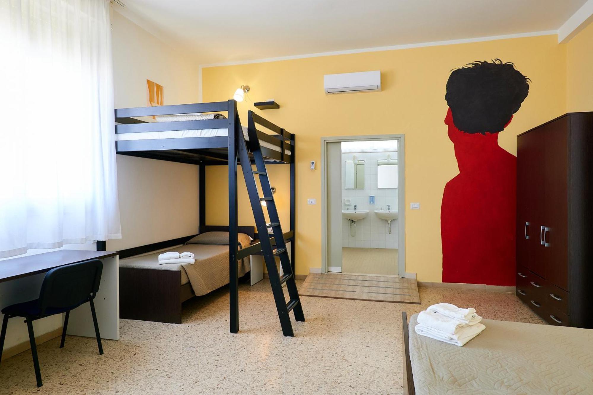 Solee, Family Holidays & Hostelling Cesenatico Exterior photo